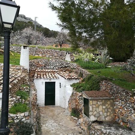 Villa Cueva El Madrono Pegalajar Exterior foto